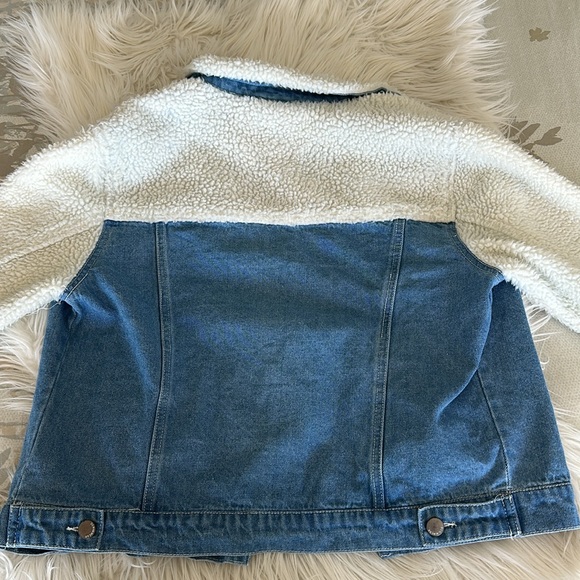 Fleece Jean Jacket - Picture 4 of 4
